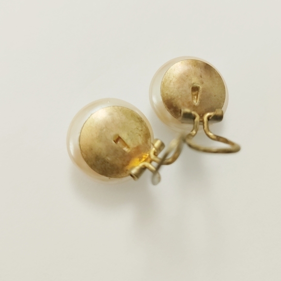 PEARL CLIP Earrings Vintage Dome 1950 Retro Lusterous Gorgeous Retro Antique - Picture 8 of 10